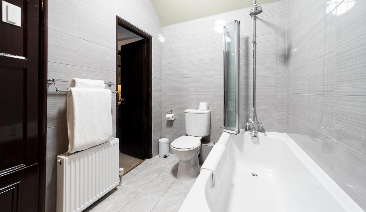 Badger Bar Bed & Breakfast Ambleside Ngoại thất bức ảnh